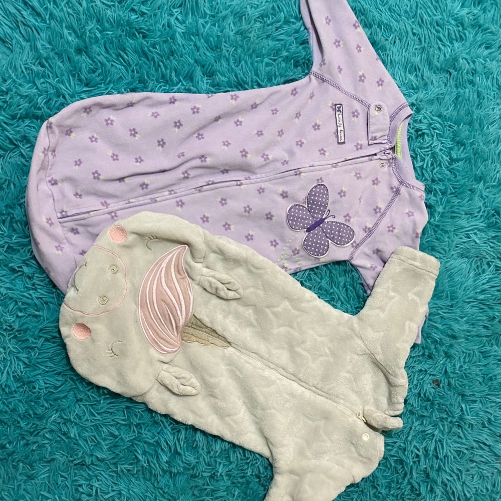 2 baby sleep sacks - Picture 1 of 3